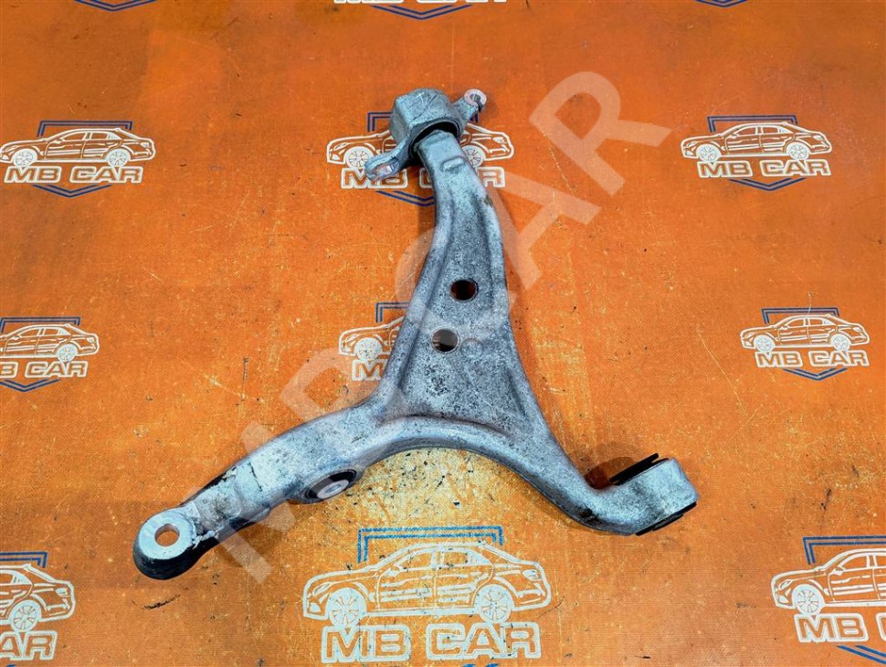 Рычаг передний нижний правый MERCEDES-BENZ GLE-класс W166 (2015 - 2018) фото 1 — Разборка Мерседес
