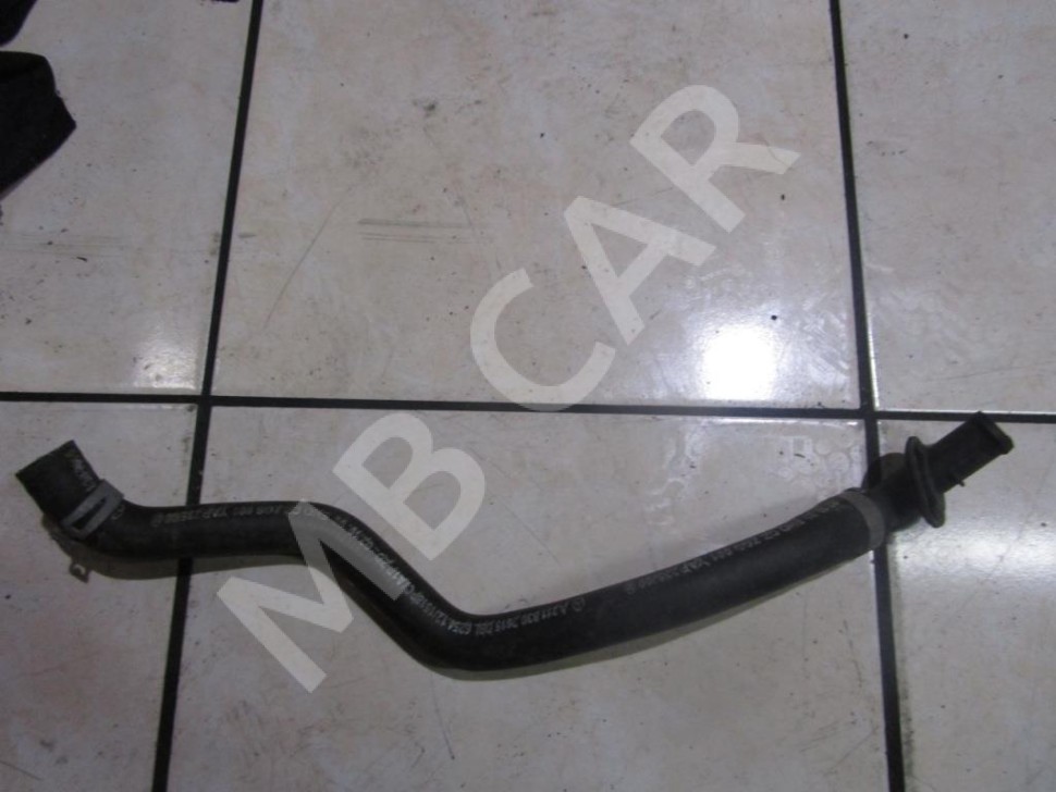 Патрубок ОЖ MERCEDES-BENZ E-класс W211/S211 (2002 - 2006) фото 1 — Разборка Мерседес