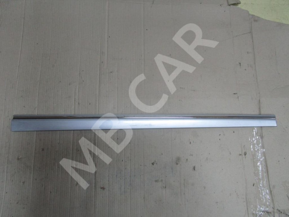 Молдинг двери MERCEDES-BENZ C-класс W203/S203/CL203 (2000 - 2004) фото 1 — Разборка Мерседес