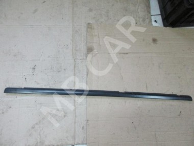 Молдинг стекла двери MERCEDES-BENZ C-класс W203/S203/CL203 рестайлинг (2004 - 2008) — Разборка Мерседес