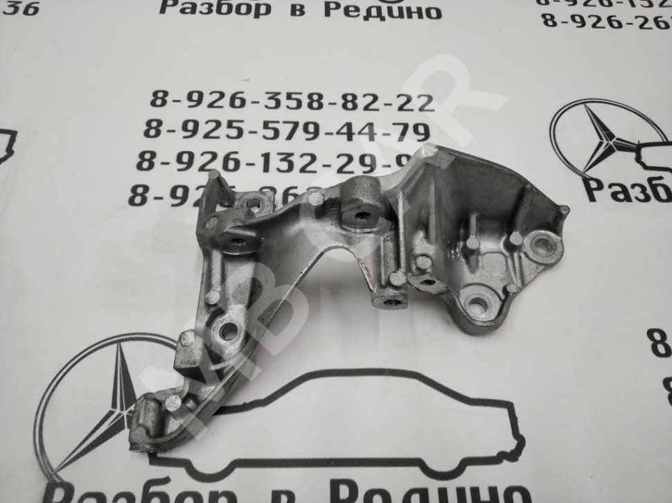 Кронштейн клапана ЕГР MERCEDES-BENZ V-класс W447 (2014 - 2025) фото 1 — Разборка Мерседес