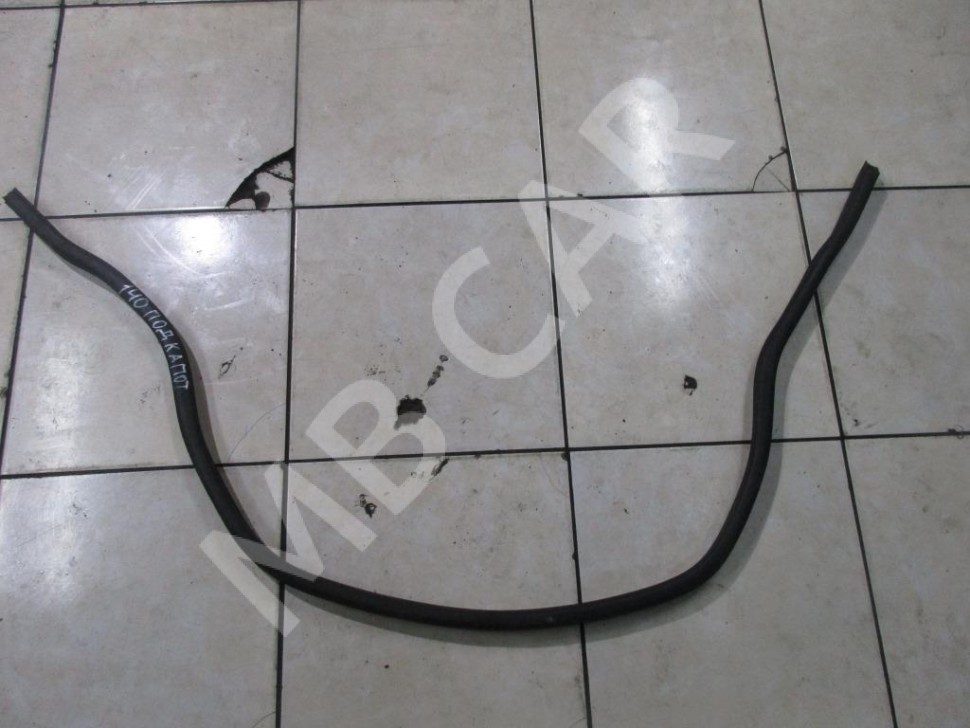 Уплотнитель капота MERCEDES-BENZ CL-класс C140 (1992 - 2000) фото 1 — Разборка Мерседес