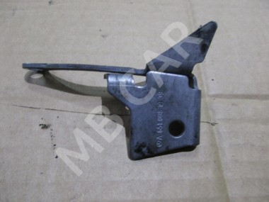 Кронштейн MERCEDES-BENZ E-класс W212/S212/C207/A207 (2009 - 2013) — Разборка Мерседес