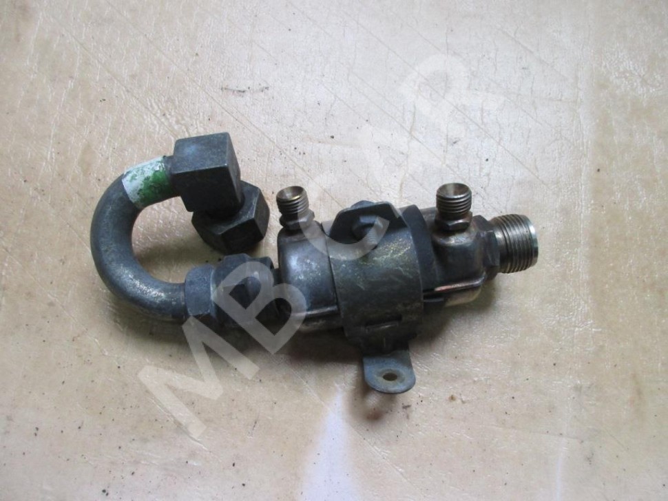 Радиатор топливный MERCEDES-BENZ W124 W124/S124/C124/A124 (1984 - 1993) фото 1 &mdash; Разборка Мерседес