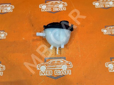 Бачок расширительный MERCEDES-BENZ X-класс I (2017 - 2020) — Разборка Мерседес