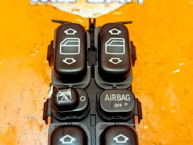 Блок кнопок стеклоподъемников MERCEDES-BENZ A-класс W168 рестайлинг (2001 - 2004) A 170 1.7 AT (95 л.с.) &mdash; Разборка Мерседес