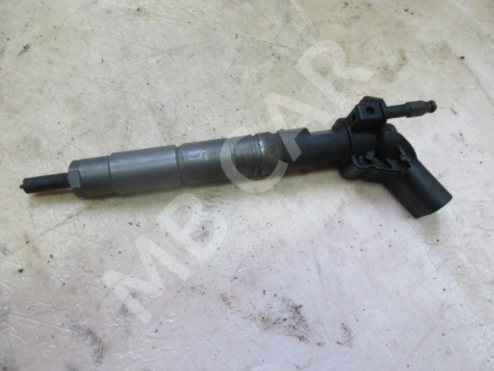 Форсунка ДИЗЕЛЬ MERCEDES-BENZ Sprinter W906 (2006 - 2019) фото 1 — Разборка Мерседес