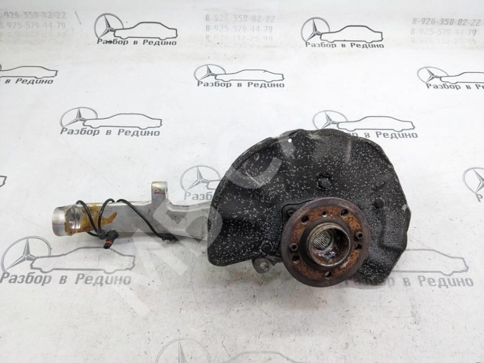 Кулак поворотный передний правый MERCEDES-BENZ GLE-класс W166 (2015 - 2018) фото 1 — Разборка Мерседес