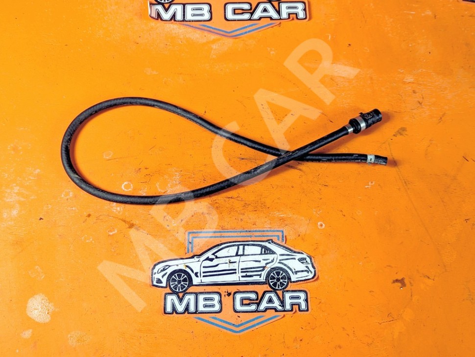 Шланг подогрева бачка омывателя MERCEDES-BENZ S-класс W220 (1998 - 2005) фото 1 &mdash; Разборка Мерседес