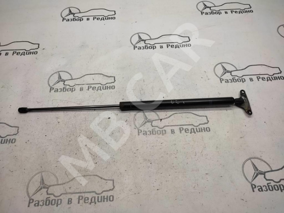 Амортизатор крышки багажника MERCEDES-BENZ Vito W638 (1996 - 2003) фото 1 — Разборка Мерседес