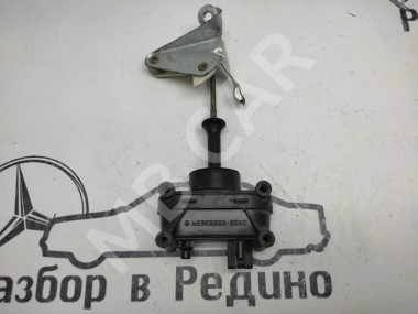 Активатор замка двери MERCEDES-BENZ W124 W124/S124/C124/A124 (1984 - 1993) — Разборка Мерседес