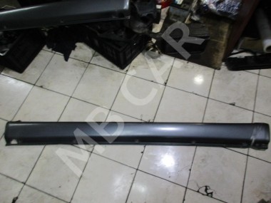 Порог пластиковый правый MERCEDES-BENZ M-класс W163 (1997 - 2001) — Разборка Мерседес