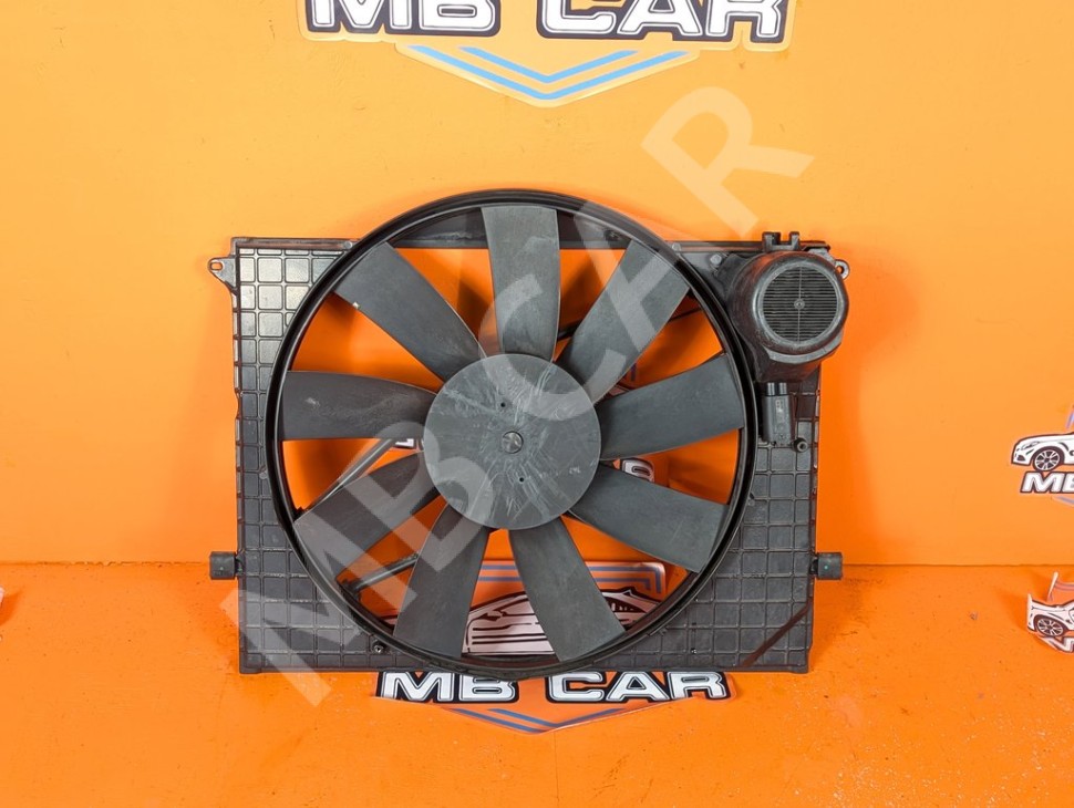 Вентилятор основной MERCEDES-BENZ S-класс W220 (1998 - 2005) фото 1 &mdash; Разборка Мерседес