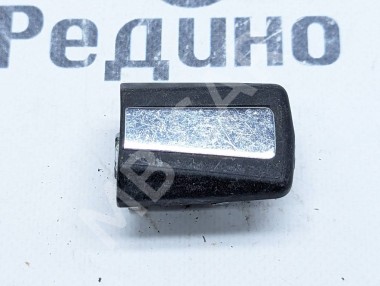 Крышка ручки двери MERCEDES-BENZ W124 W124/S124/C124/A124 (1984 - 1993) — Разборка Мерседес