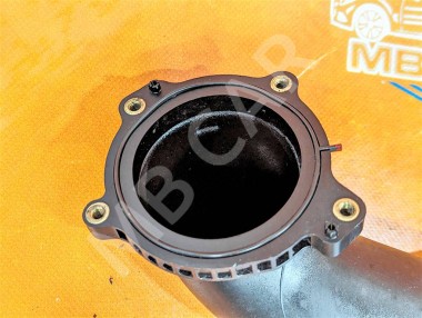 Патрубок впускного коллектора MERCEDES-BENZ Sprinter w906 — Разборка Мерседес