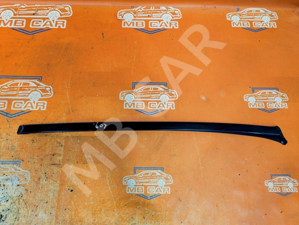 Молдинг лобового стекла MERCEDES-BENZ C-класс W204/S204 (2006 - 2011) фото 1 — Разборка Мерседес