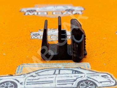 Клипса радиатора MERCEDES-BENZ CLK-класс C208/A208 рестайлинг (1999 - 2003) &mdash; Разборка Мерседес