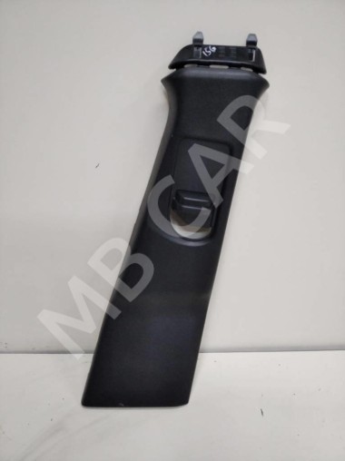 Накладка средней стойки MERCEDES-BENZ GLA-класс X156 рестайлинг (2017 - 2020) — Разборка Мерседес