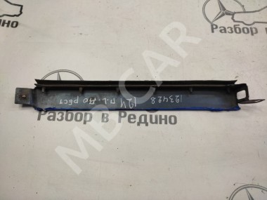 Ресницы фар MERCEDES-BENZ E-класс W124/S124/C124/A124 (1984 - 1997) — Разборка Мерседес