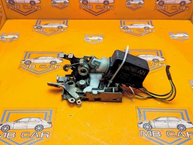 Замок двери передней правой MERCEDES-BENZ V-класс W638/W639 (1996 - 2003) V 220 2.1 D AT (122 л.с.) &mdash; Разборка Мерседес