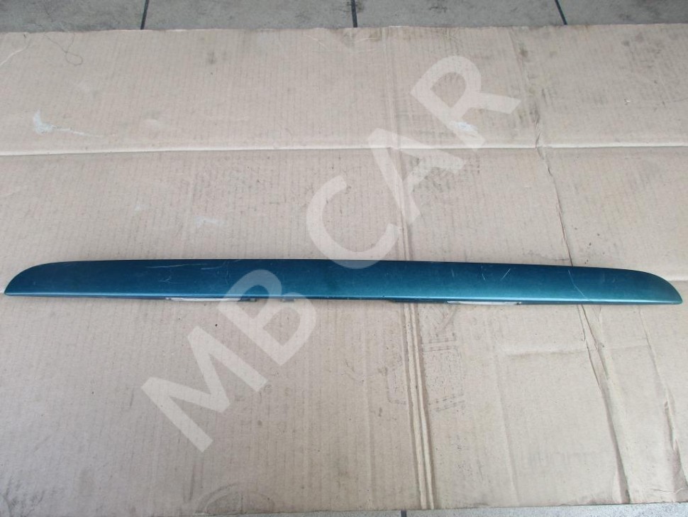 Накладка крышки багажника MERCEDES-BENZ E-класс W210/S210 (1995 - 1999) фото 1 — Разборка Мерседес