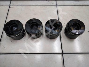 Поршень дизель MERCEDES-BENZ C-класс W203/S203/CL203 (2000 - 2004) — Разборка Мерседес