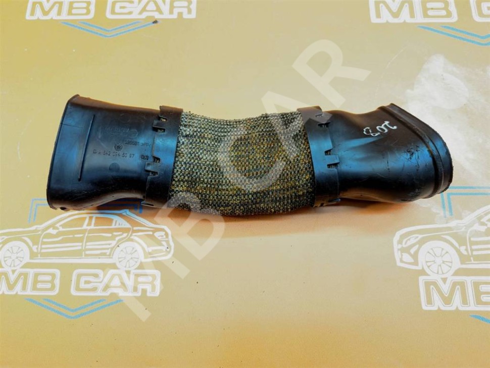 Патрубок воздушный MERCEDES-BENZ E-класс W211/S211 рестайлинг (2006 - 2009) фото 1 — Разборка Мерседес