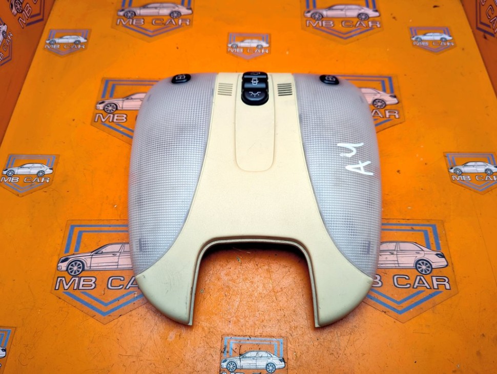 Плафон салона MERCEDES-BENZ S-класс W220 рестайлинг (2002 - 2005) S 320 CDI 3.2 AT (204 л.с.) фото 1 &mdash; Разборка Мерседес