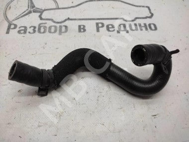 Патрубок ОЖ MERCEDES-BENZ CLA-класс C117/X117 (2013 - 2016) — Разборка Мерседес