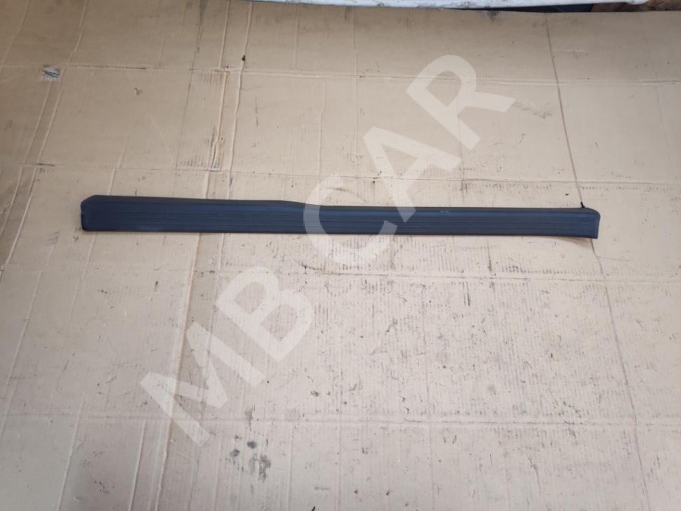 Накладка порога внутренняя MERCEDES-BENZ CLK-класс C209/W209 (2002 - 2005) фото 1 — Разборка Мерседес