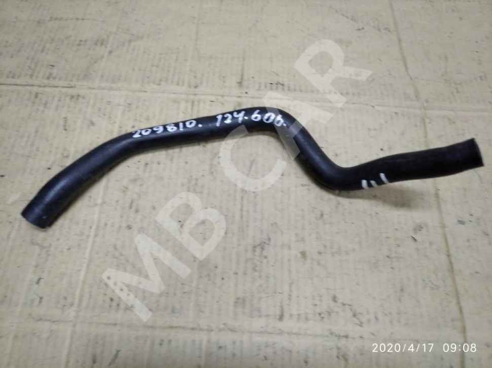 Патрубок ОЖ MERCEDES-BENZ W124 W124/S124/C124/A124 (1984 - 1993) фото 1 — Разборка Мерседес