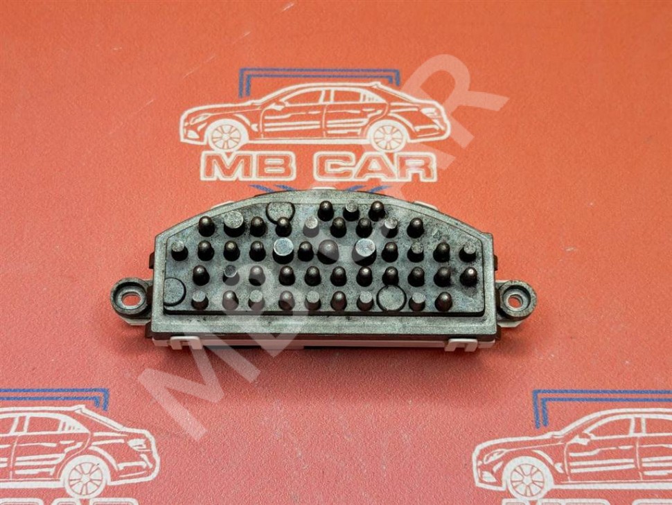 Реле моторчика печки MERCEDES-BENZ GL-класс X166 (2012 - 2016) фото 1 &mdash; Разборка Мерседес