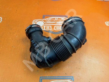 Патрубок воздушный MERCEDES-BENZ E-класс W212/S212/C207/A207 (2009 - 2013) — Разборка Мерседес