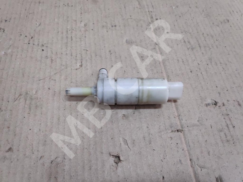 Насос омывателей MERCEDES-BENZ E-класс W210/S210 (1995 - 1999) фото 1 &mdash; Разборка Мерседес