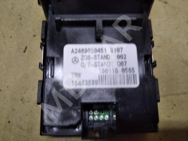 Кнопка ручника MERCEDES-BENZ GLA-класс X156 рестайлинг (2017 - 2020) — Разборка Мерседес