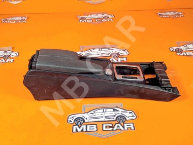 Подлокотник MERCEDES-BENZ C-класс W204/S204/С204 рестайлинг (2011 - 2015) &mdash; Разборка Мерседес