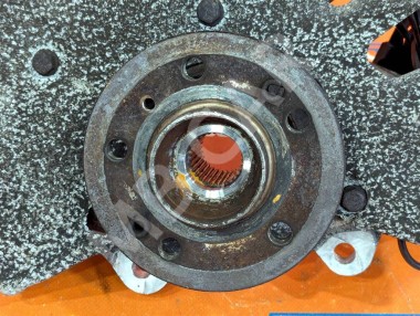 Кулак поворотный передний левый MERCEDES-BENZ GLE-класс Coupe C292 (2015 - 2019) — Разборка Мерседес