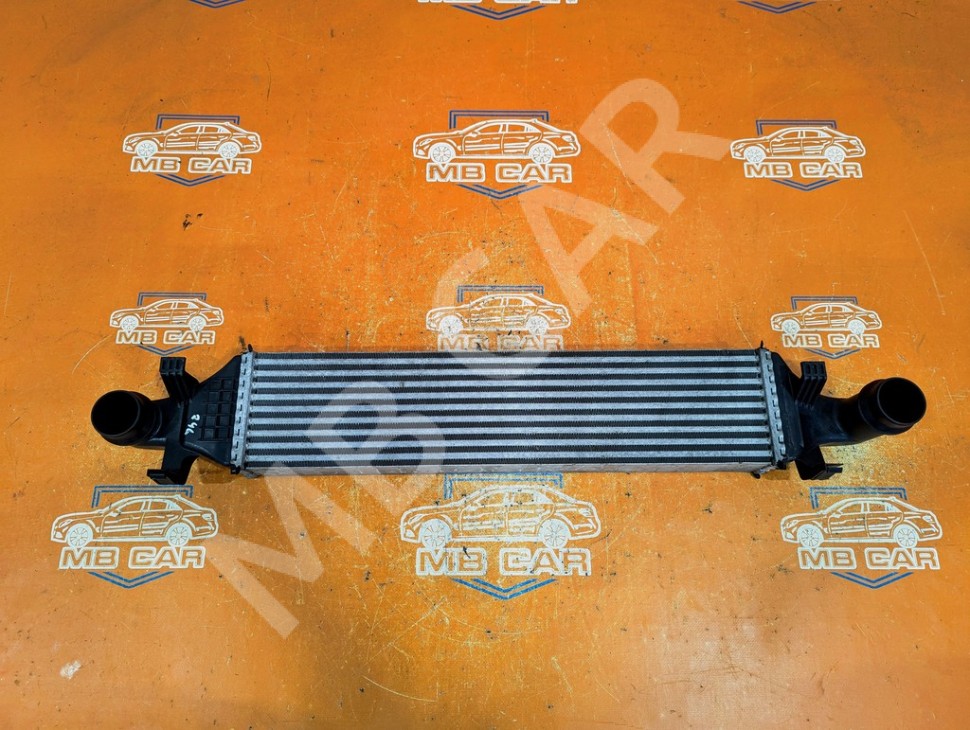 Интеркулер MERCEDES-BENZ B-класс W246 рестайлинг (2014 - 2018) фото 1 — Разборка Мерседес