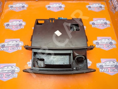 Пепельница MERCEDES-BENZ S-класс W220 (1998 - 2005) &mdash; Разборка Мерседес