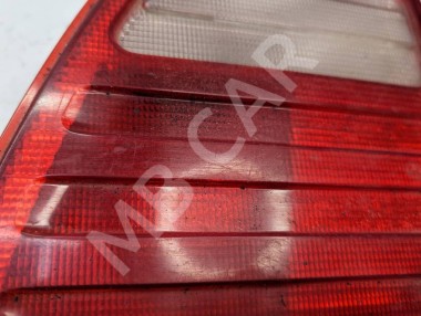 Фонарь крышки багажника MERCEDES-BENZ E-класс W210/S210 (1995 - 1999) — Разборка Мерседес