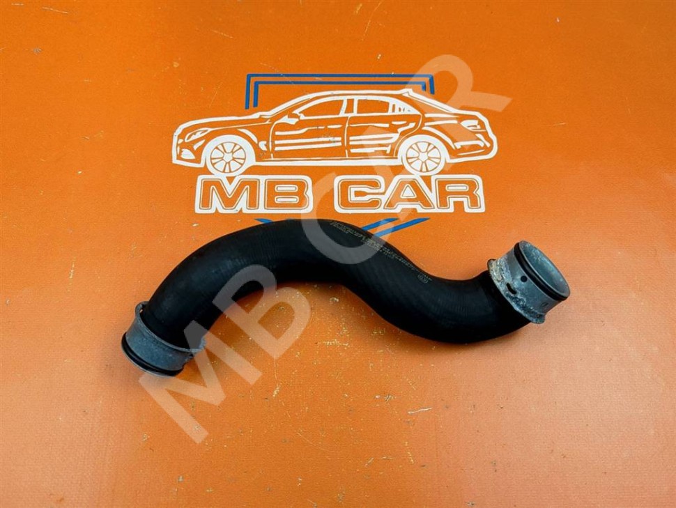 Патрубок радиатора MERCEDES-BENZ E-класс W212/S212/C207/A207 рестайлинг (2013 - 2016) фото 1 — Разборка Мерседес