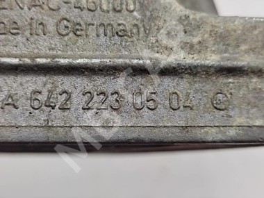 Лапа правая MERCEDES-BENZ S-класс W221 (2005 - 2009) — Разборка Мерседес