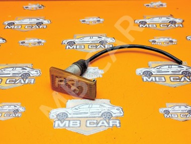 Поворотник правый MERCEDES-BENZ E-класс W124/S124/C124/A124 (1984 - 1997) — Разборка Мерседес