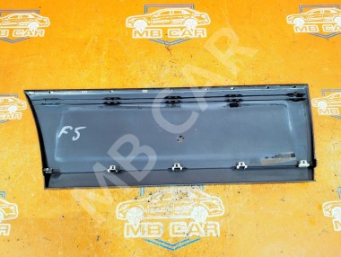 Молдинг двери MERCEDES-BENZ E-класс W124/S124/C124/A124 (1984 - 1997) — Разборка Мерседес