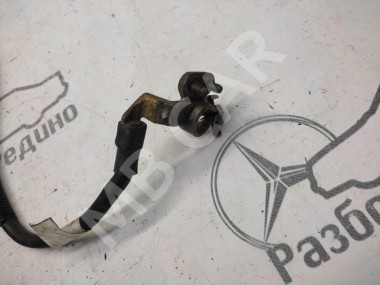 Провод генератора MERCEDES-BENZ M-класс W163 рестайлинг (2001 - 2005) — Разборка Мерседес