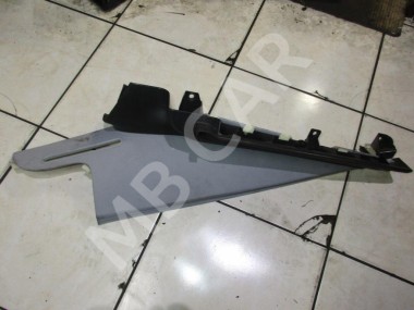 Накладка задней стойки MERCEDES-BENZ C-класс W203/S203/CL203 (2000 - 2004) — Разборка Мерседес