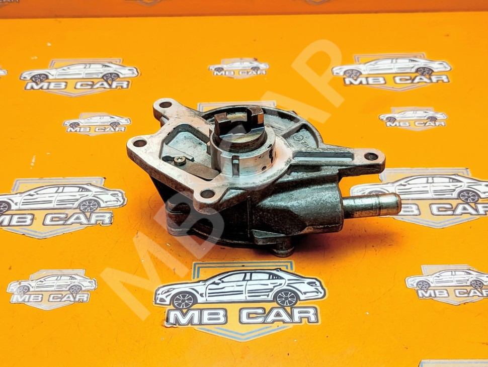 Насос вакуумный MERCEDES-BENZ E-класс W212/S212/C207/A207 (2009 - 2013) фото 1 — Разборка Мерседес