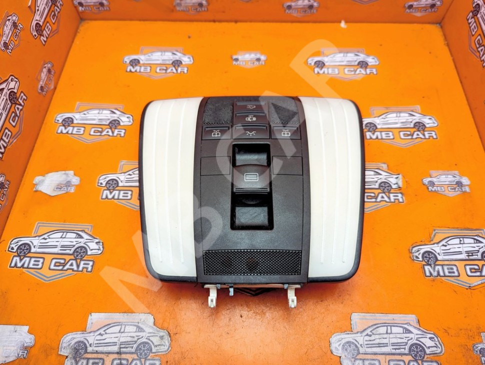 Плафон салона MERCEDES-BENZ E-класс W212/S212/C207/A207 рестайлинг (2013 - 2016) фото 1 &mdash; Разборка Мерседес