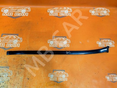 Молдинг лобового стекла MERCEDES-BENZ C-класс W204/S204 (2006 - 2011) — Разборка Мерседес