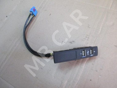 Модуль USB MERCEDES-BENZ S-класс W222/C217/A217 (2013 - 2017) — Разборка Мерседес